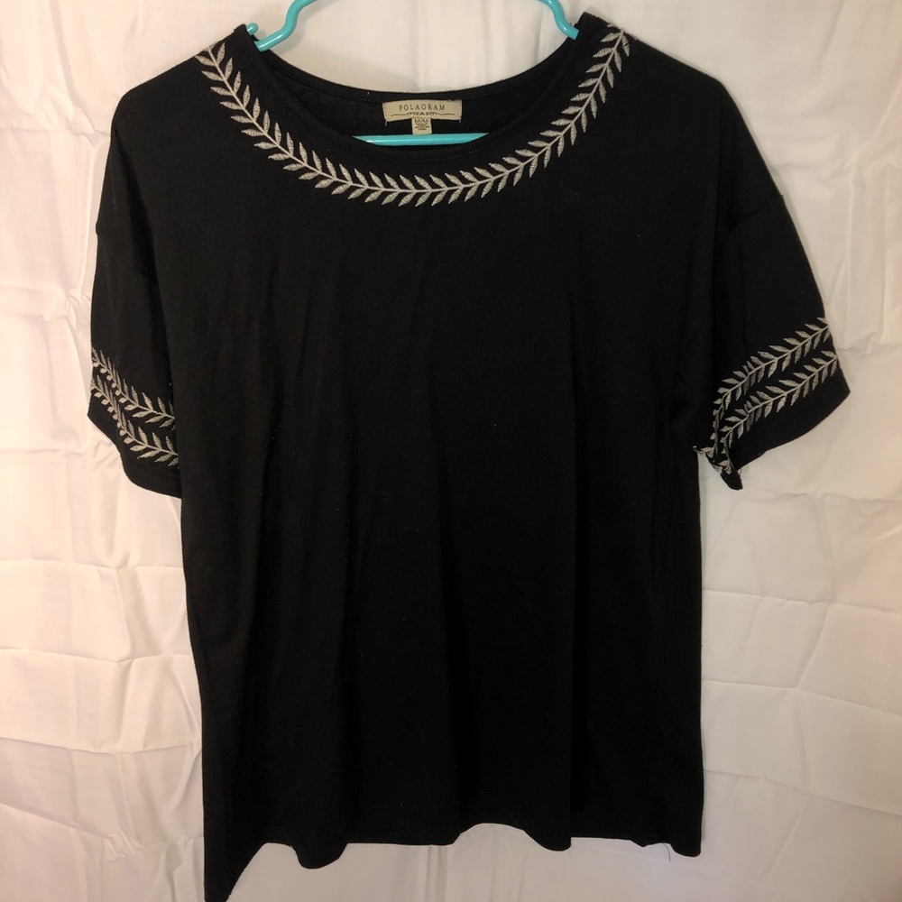 Blouse With Embroidered Detail